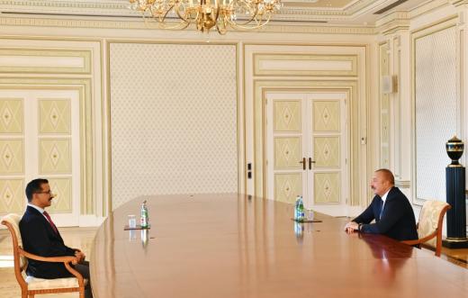 Президент Алиев и глава «DP World» обсудили инвестиции и сотрудничество в сфере логистики